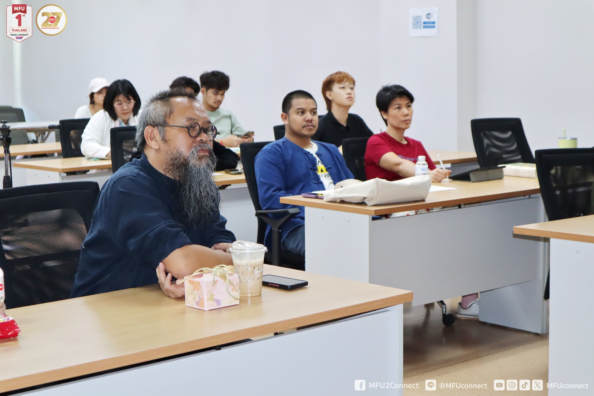 MFU News : Art_talk_Craft_to_art__4_.jpg